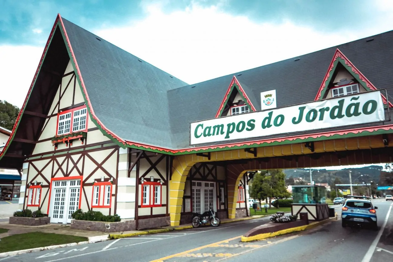 Descobrindo o Encanto de Campos de Jordão Dicas para uma Experiência Inesquecível no Inverno